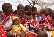maasai_women_children Maasai women and children in traditional clothing